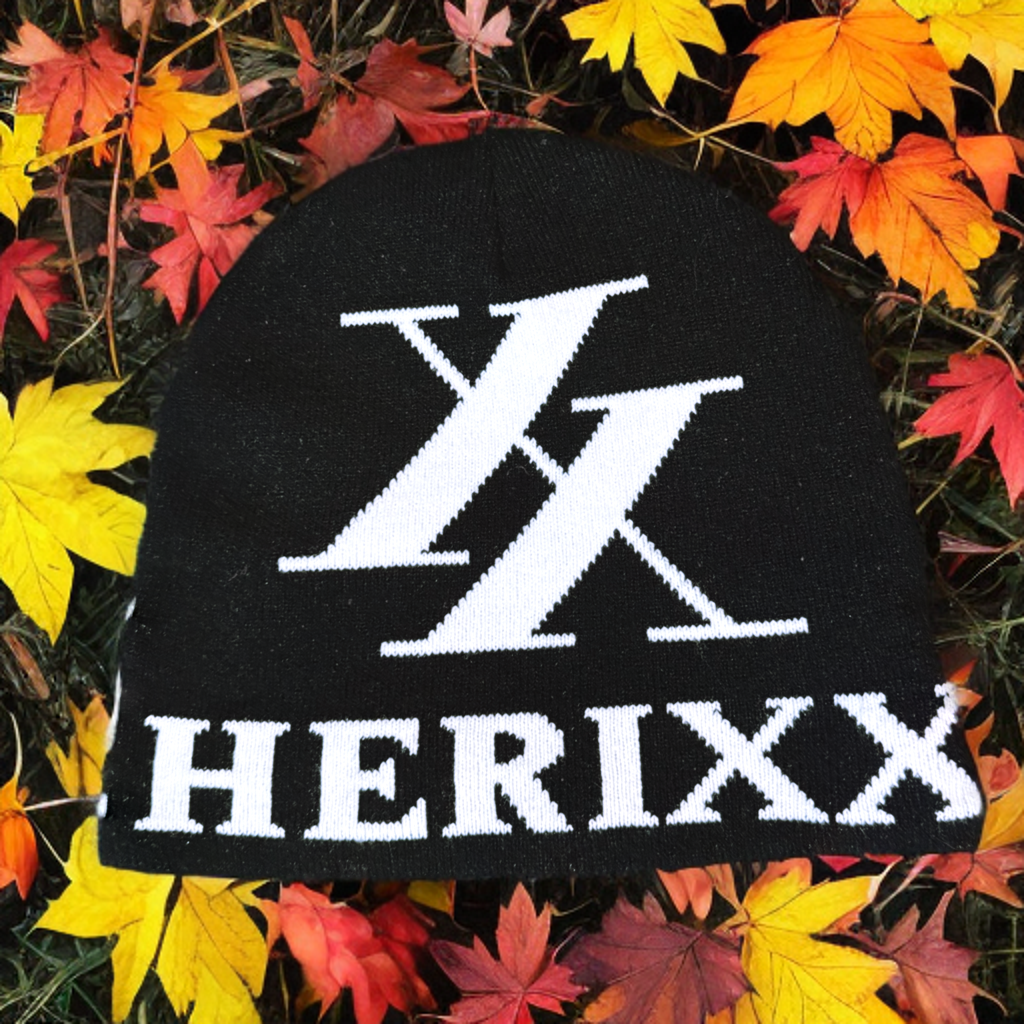HERITAGE XX black and white Beanie